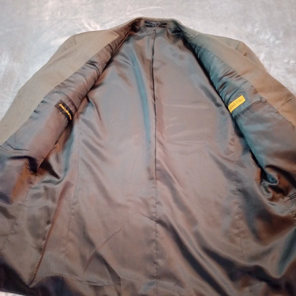 Jones New York 2pc Suit Mens Size 40 Regular Brown 3 Button Jacket Pleated Pants